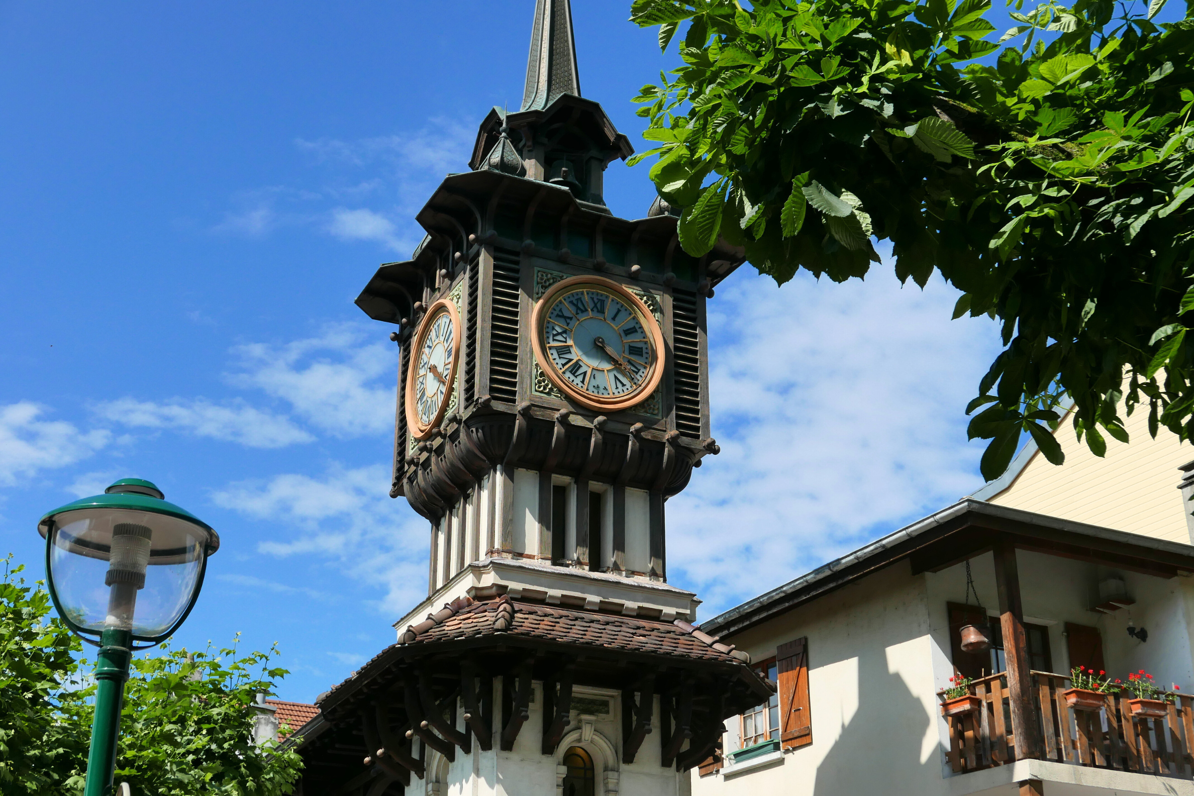 26_Évian-Les-Bains[1].webp